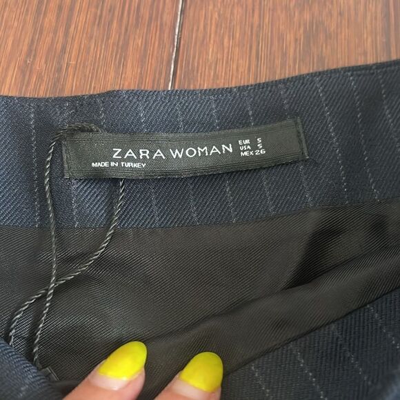 Navy Zara Women Skirt Size Small - Mini Skirt Pleated Light Striped Skirt - NEW - Picture 3 of 4